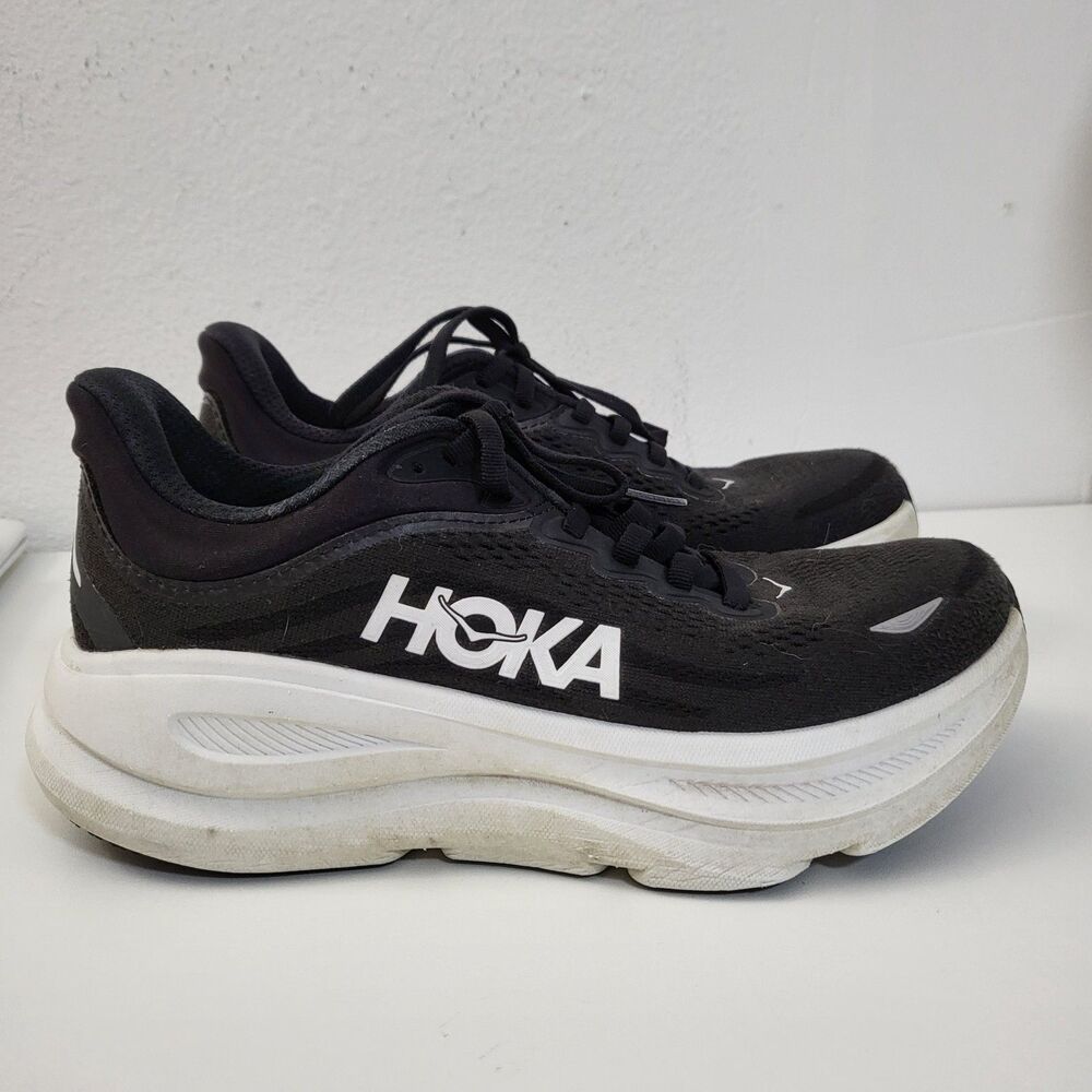 HOKA Bondi 9 Womens 7.5 D Wide Width Running Shoes Black White Athletic Sneakers